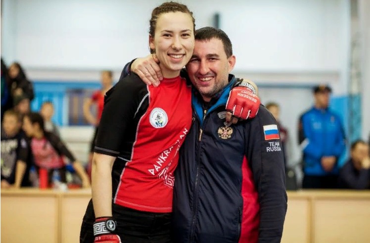Светлана Пасикова со своим тренером Алексеем Заднипровским